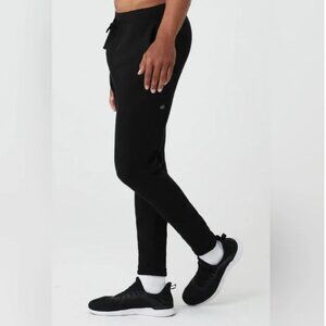 Alo Yoga The Triumph Sweatpant